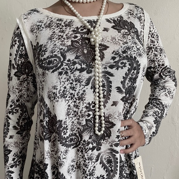 Kohl’s | Rewind | Long Sleeve Blouse | NWT |Sz M | - Picture 1 of 7